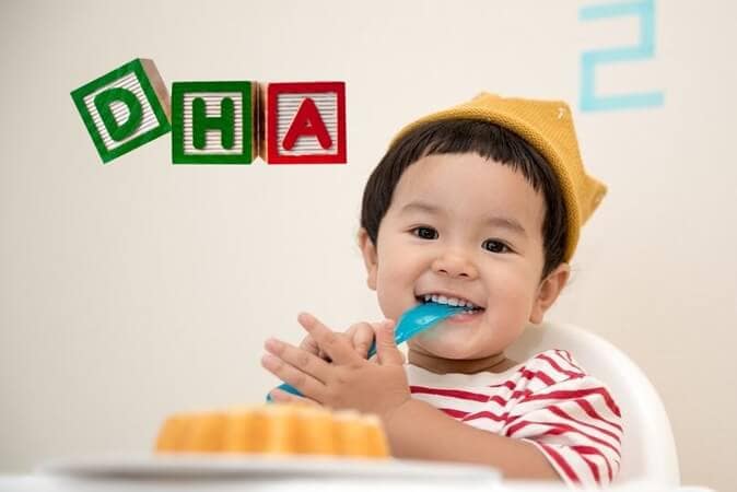 DHA đóng vai trò quan trọng việc hình thành hệ thần kinh và thị giác ở trẻ