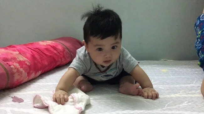 Kích thích sự tò mò của bé