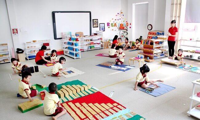 Phương pháp Montessori