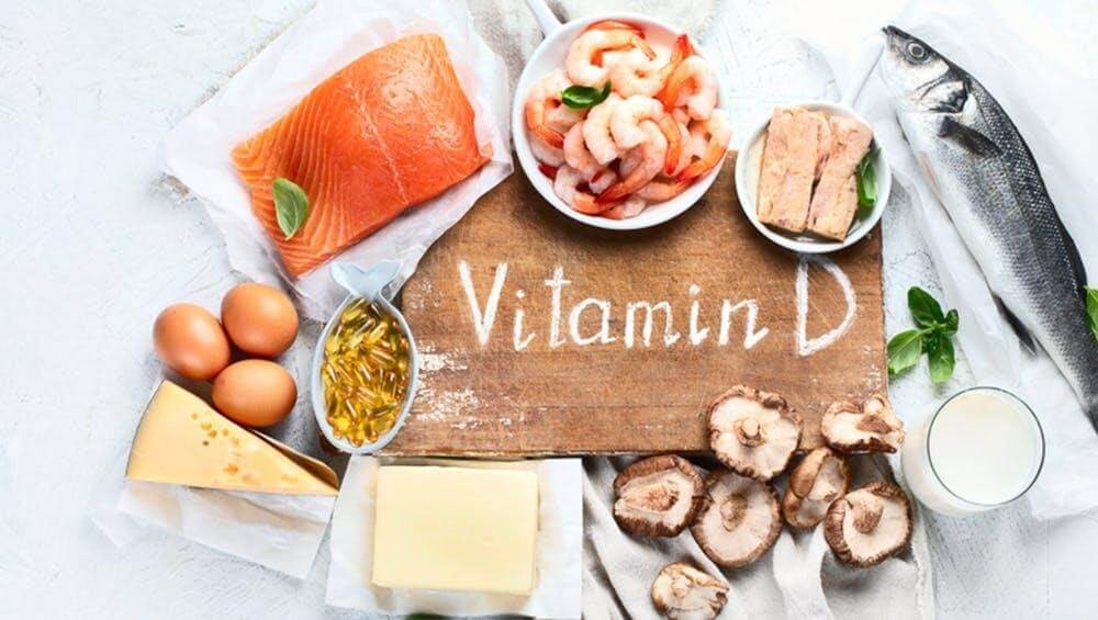 Trẻ tiếp nhận vitamin D từ sữa mẹ, thức ăn và các chế phẩm bổ sung