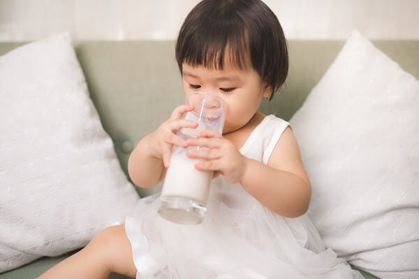 Trẻ thừa vitamin d có ảnh hưởng nhiều đến sức khỏe