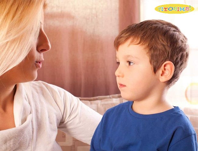 Trẻ tăng động chậm nói cha mẹ phải làm sao?