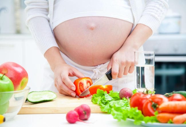 Chế độ dinh dưỡng cho mẹ bầu