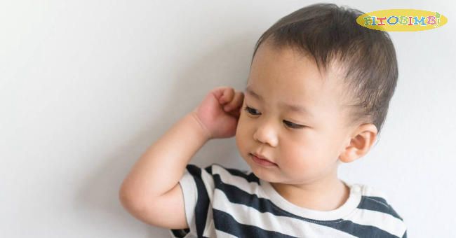 Các dấu hiệu và triệu chứng của bệnh viêm tai giữa