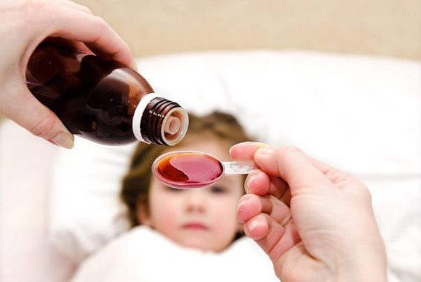 Nên chọn thuốc bổ sung canxi và kẽm cho trẻ thế nào?