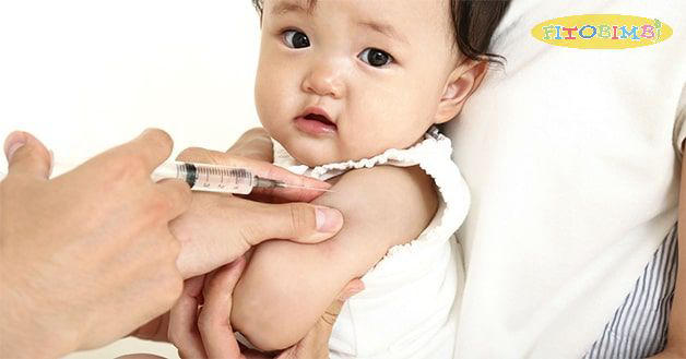 Tiêm vắc xin là phương pháp phòng ngừa ho gà duy nhất