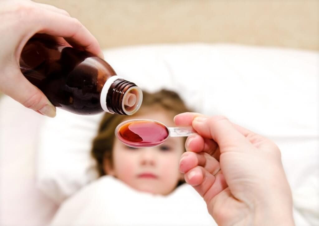 Cách chọn mua multi vitamin cho bé mẹ được các chuyên gia gợi ý