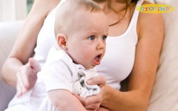 Những dấu hiệu viêm phổi trẻ cần được chăm sóc y tế