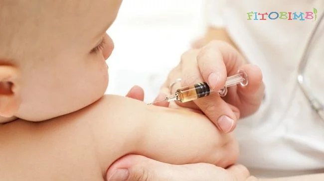 [Góc giải đáp] Trẻ ho sổ mũi có tiêm phòng được không?