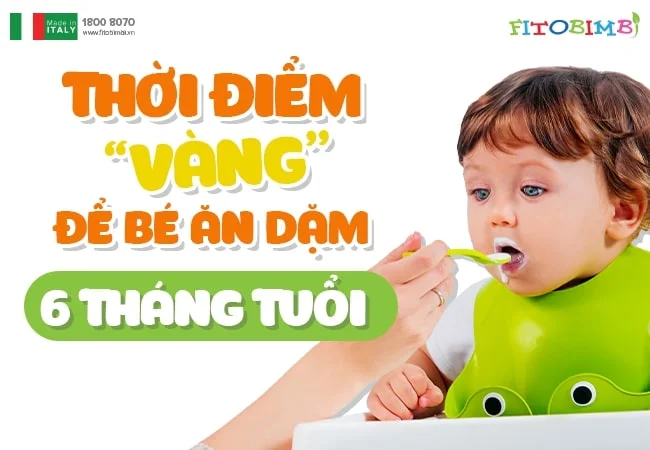 Thời điểm thích hợp để bé tập ăn là khi nào?