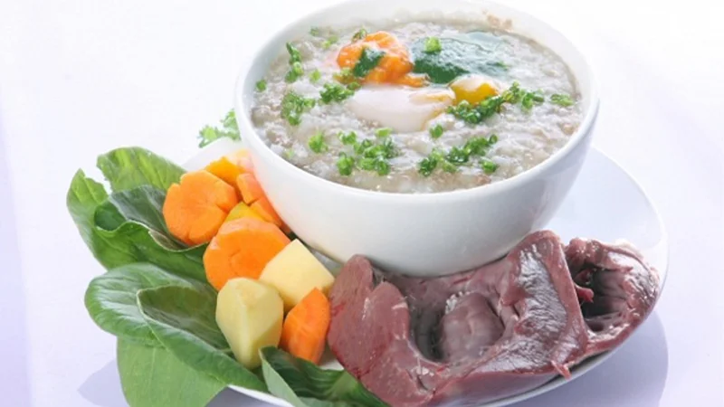 Cháo cho trẻ 1 tuổi biếng ăn, ăn ngon thun thút