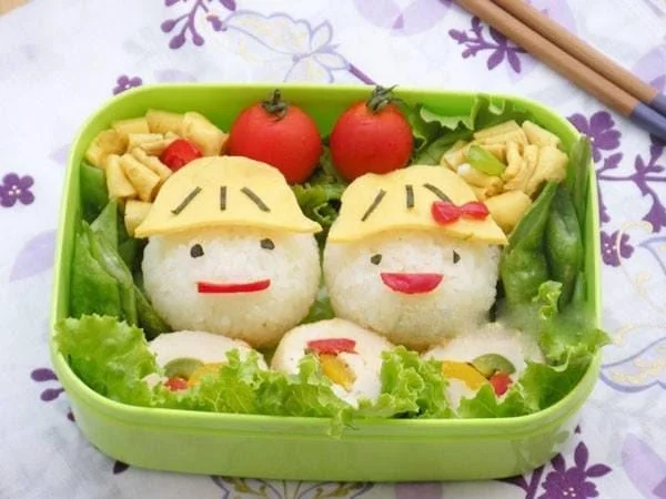 Để cho bé cảm thấy hứng thú khi ăn
