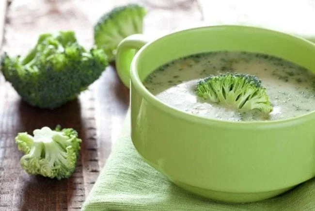 Cháo bí đỏ thịt bò bông cải xanh