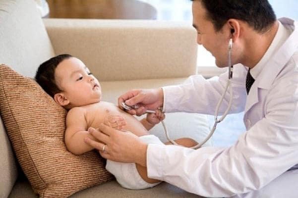 Trẻ em bị co giật nhưng không sốt là dấu hiệu của bệnh gì?