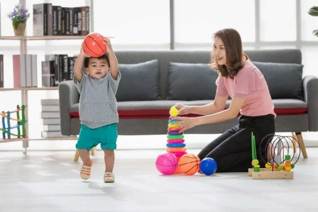 Khuyến khích các bé tập luyện để ăn uống tốt