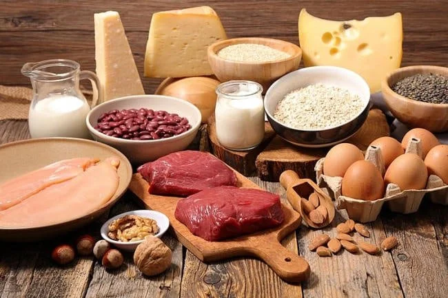 Việc ăn nhiều thức ăn nhiều đạm có thể khiến bé không hấp thu