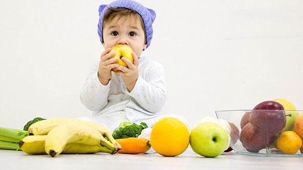 Dinh dưỡng của trẻ bị táo bón