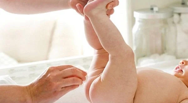 Quá trình thụt hậu hậu môn mẹ nên nhẹ nhàng
