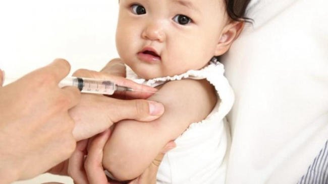 Tiêm vaccine phòng bệnh cúm A ở trẻ em