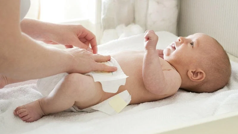 Trẻ sơ sinh 2 ngày không ị là điều bình thường