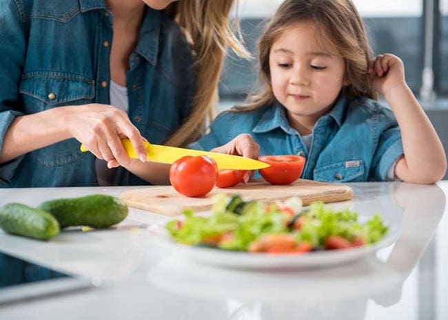 Xây dựng chế độ ăn uống khoa học cho trẻ