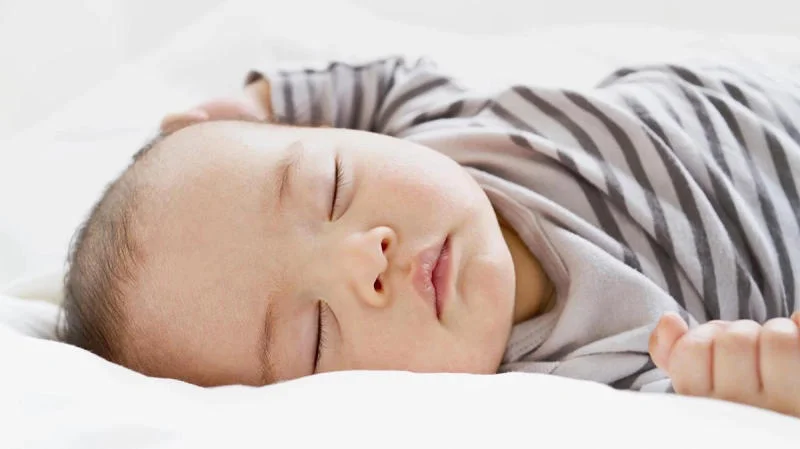 Cha mẹ cần chú ý đến chế độ dinh dưỡng và môi trường sống của trẻ