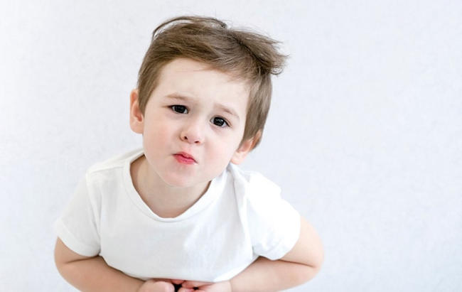 7 cách chữa đau bụng ở trẻ em tại nhà an toàn và hiệu quả