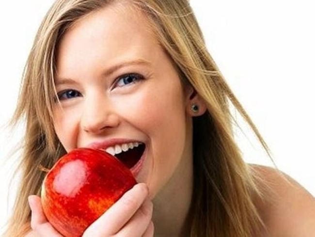 Ăn táo thường xuyên có thể giúp giảm cholesterol xấu