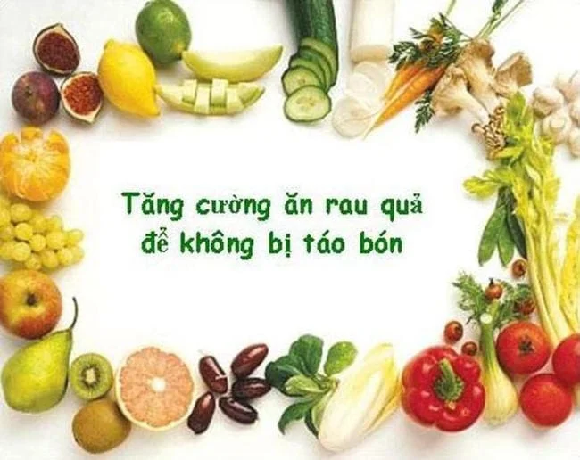 Tăng cường ăn rau quả để không bị táo bón