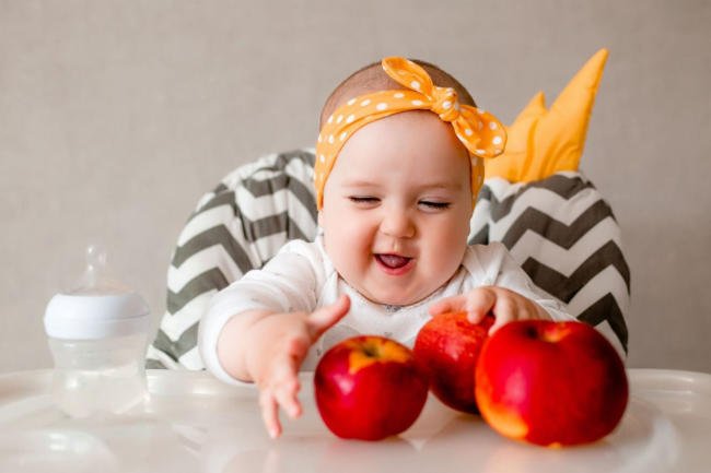 Ăn trái cây trẻ bị tiêu chảy nên ăn trái cây gì để tăng cường sức đề kháng cho bé