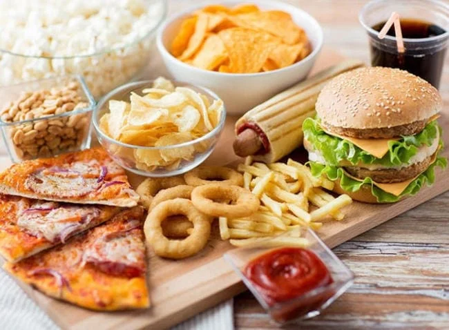 Lựa chọn thực phẩm khắc phục ợ nóng, buồn nôn
