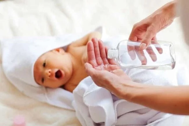 Sử dụng tinh dầu cho bé