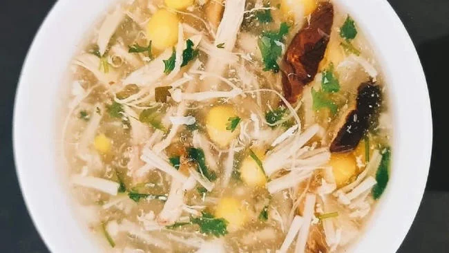 Súp gà giàu dinh dưỡng, tốt cho đường ruột