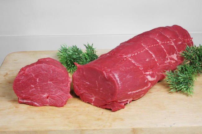 Thịt bò chứa nhiều dưỡng chất tốt cho phụ nữ sau sinh