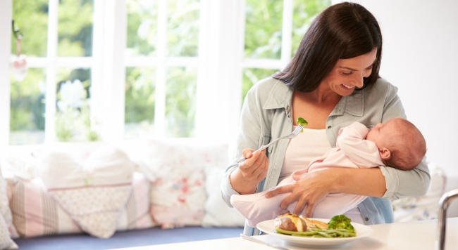 Thực phẩm nào tốt cho mẹ sau sinh?