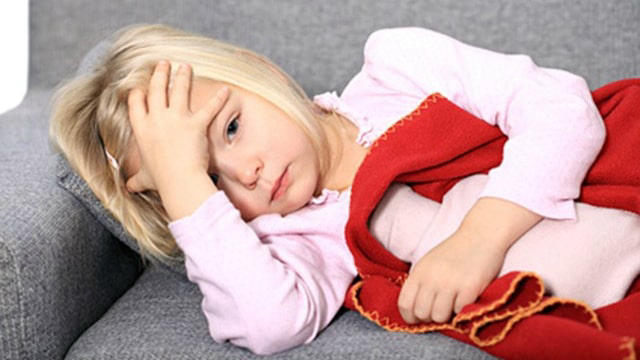 Trẻ không ngủ đủ giấc sẽ bị mệt mỏi, kém tập trung