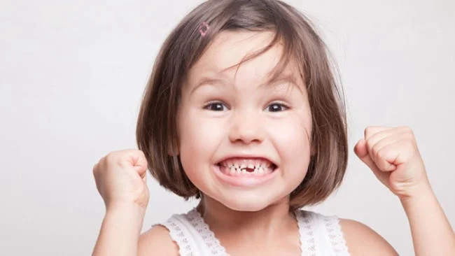 Tùy vào vị trí mà thời gian răng rụng sẽ khác nhau