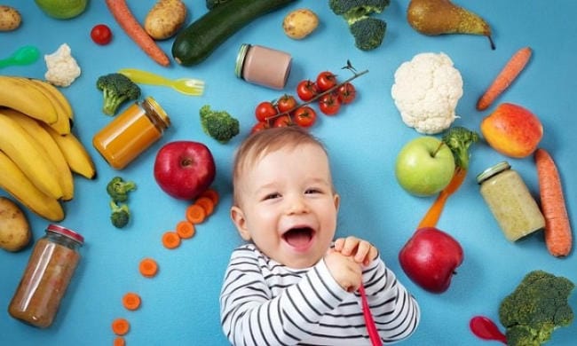 Dinh dưỡng của trẻ ảnh hưởng trực tiếp tới cân nặng