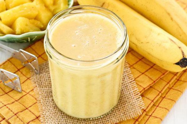 Món chuối trộn sữa cho bé ăn dặm