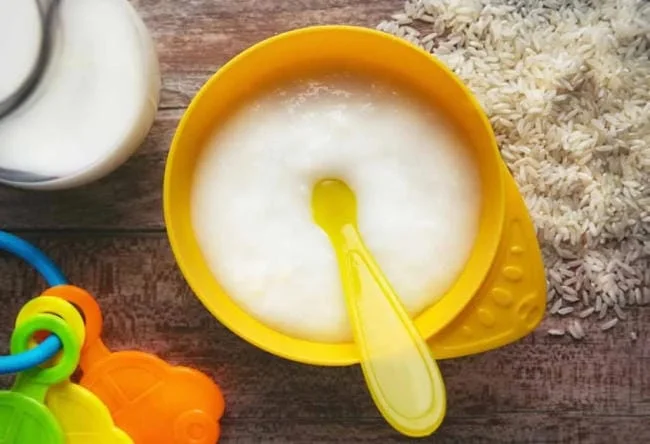 Cùng Fitobimbi tìm hiểu công thức nấu các món cháo cho bé 7 tháng tuổi