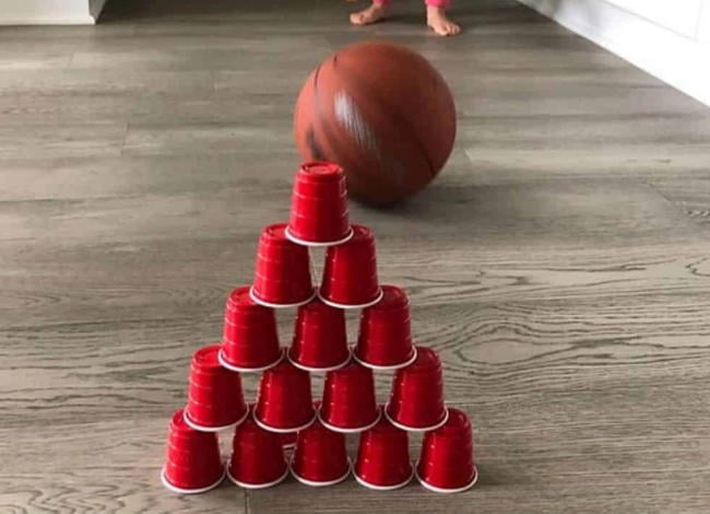 Chơi bowling trong nhà