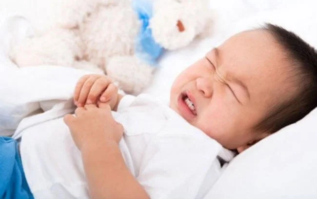 trẻ bị nhiễm khuẩn đường ruột bao lâu thì khỏi