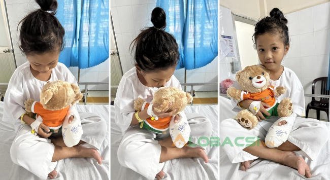 Fitobimbi - Delap kịp thời hỗ trợ 10 triệu đồng cho bé Nguyễn Thị Năng phẫu thuật tác ngón tay dính liền