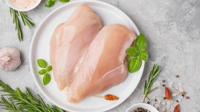 Thịt gà người viêm xoang có thể ăn