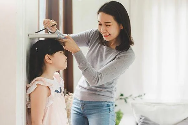 Cha mẹ đã biết chiều cao cân nặng của trẻ theo WHO công bố?